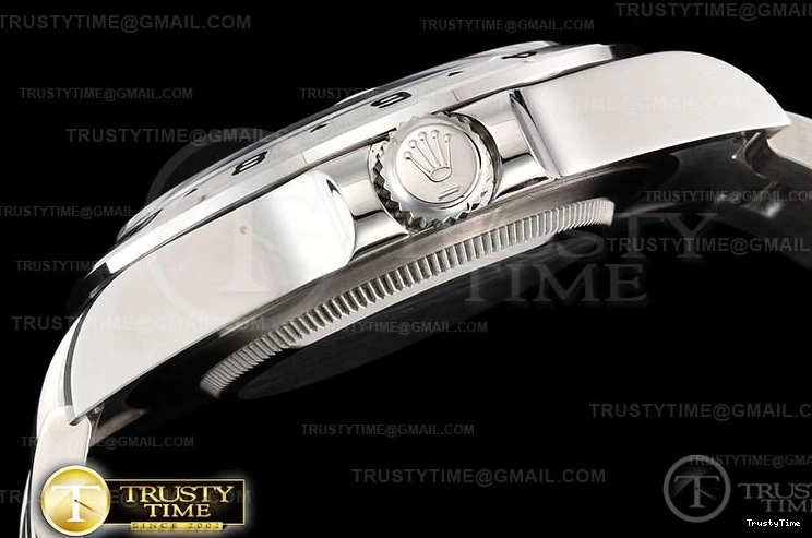 0517 ROLEXP0245A – Explorer II Lightweight 973